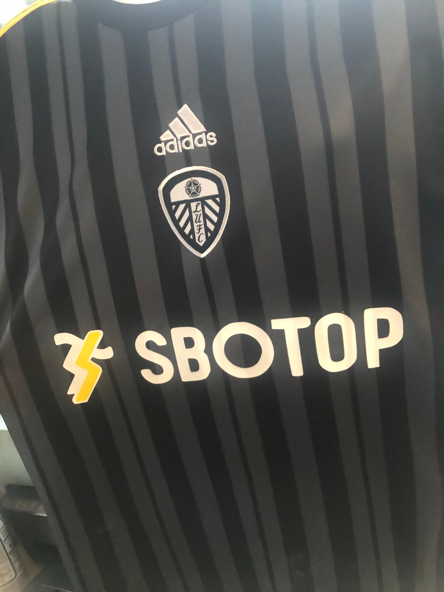 Leeds United 2022/23 Away Shirt