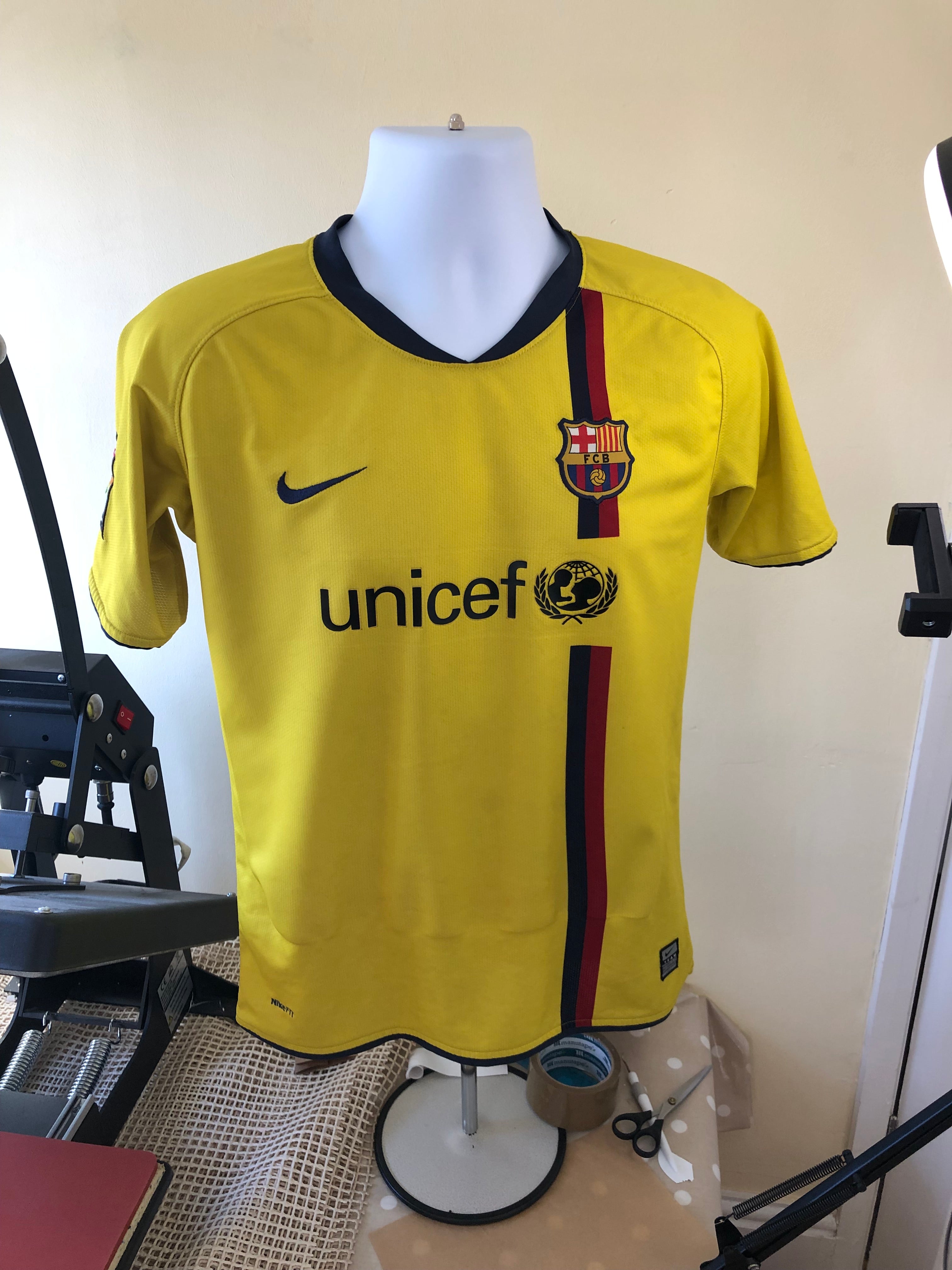 Classic Retro Barcelona 2008/09 Away Shirt – PitchPerfectFootballCo
