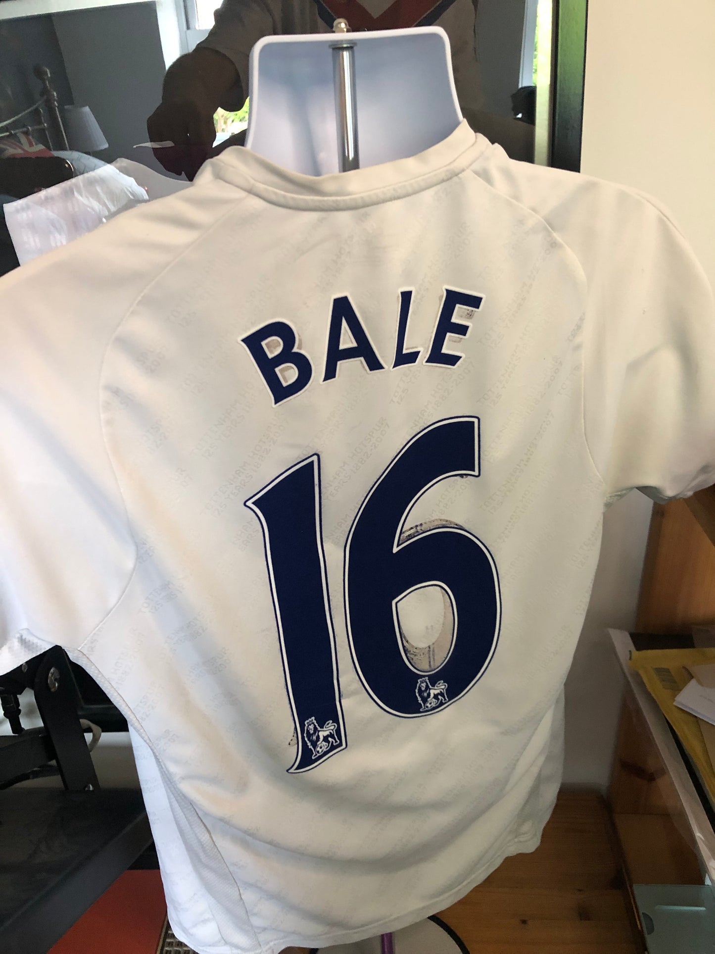 Tottenham Hotspur 2007/08 home shirt, Bale 16. 125 year anniversary shirt