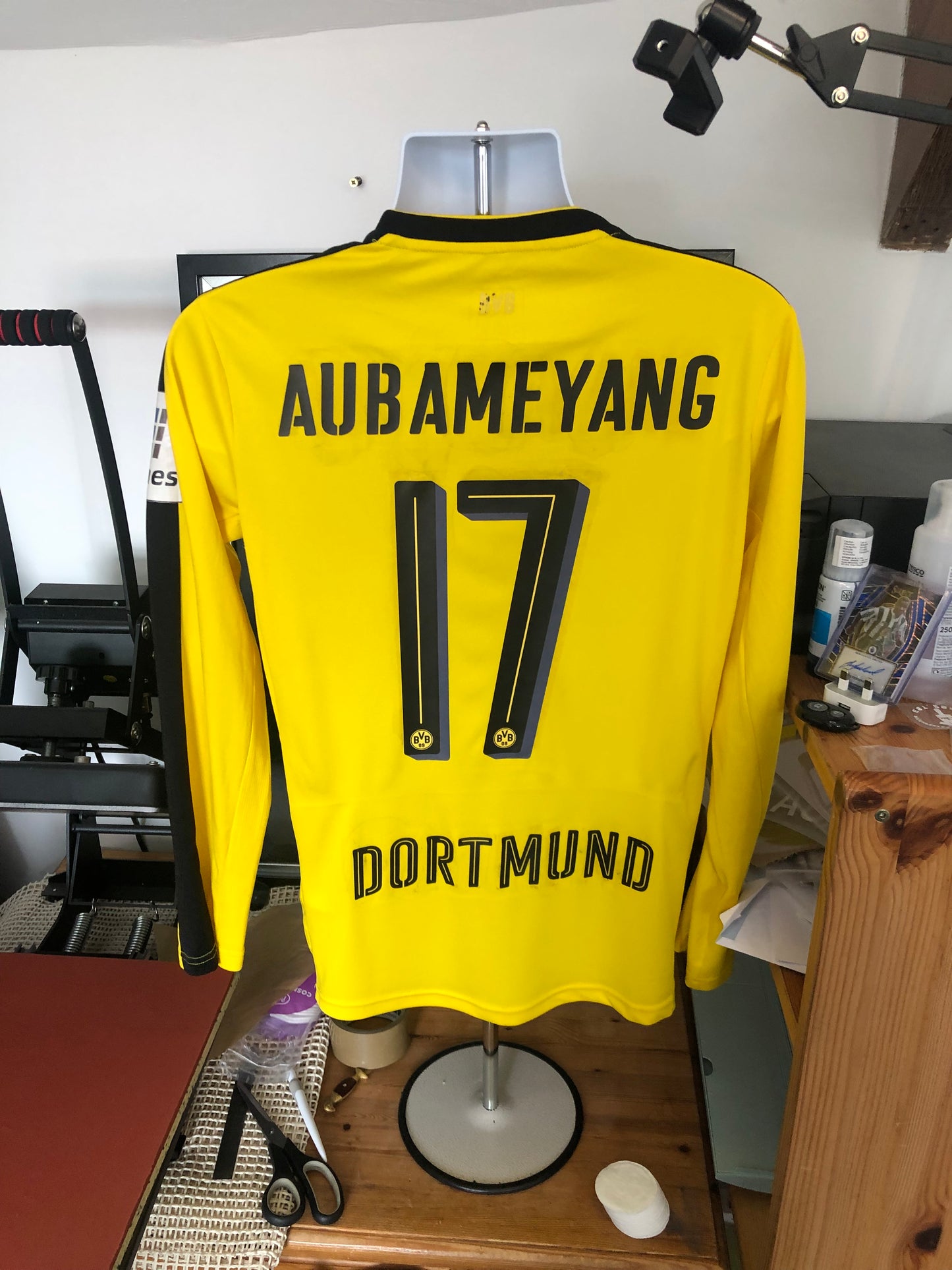 Borussia Dortmund 2016/17 Home Shirt Long Sleeve Aubameyang 17