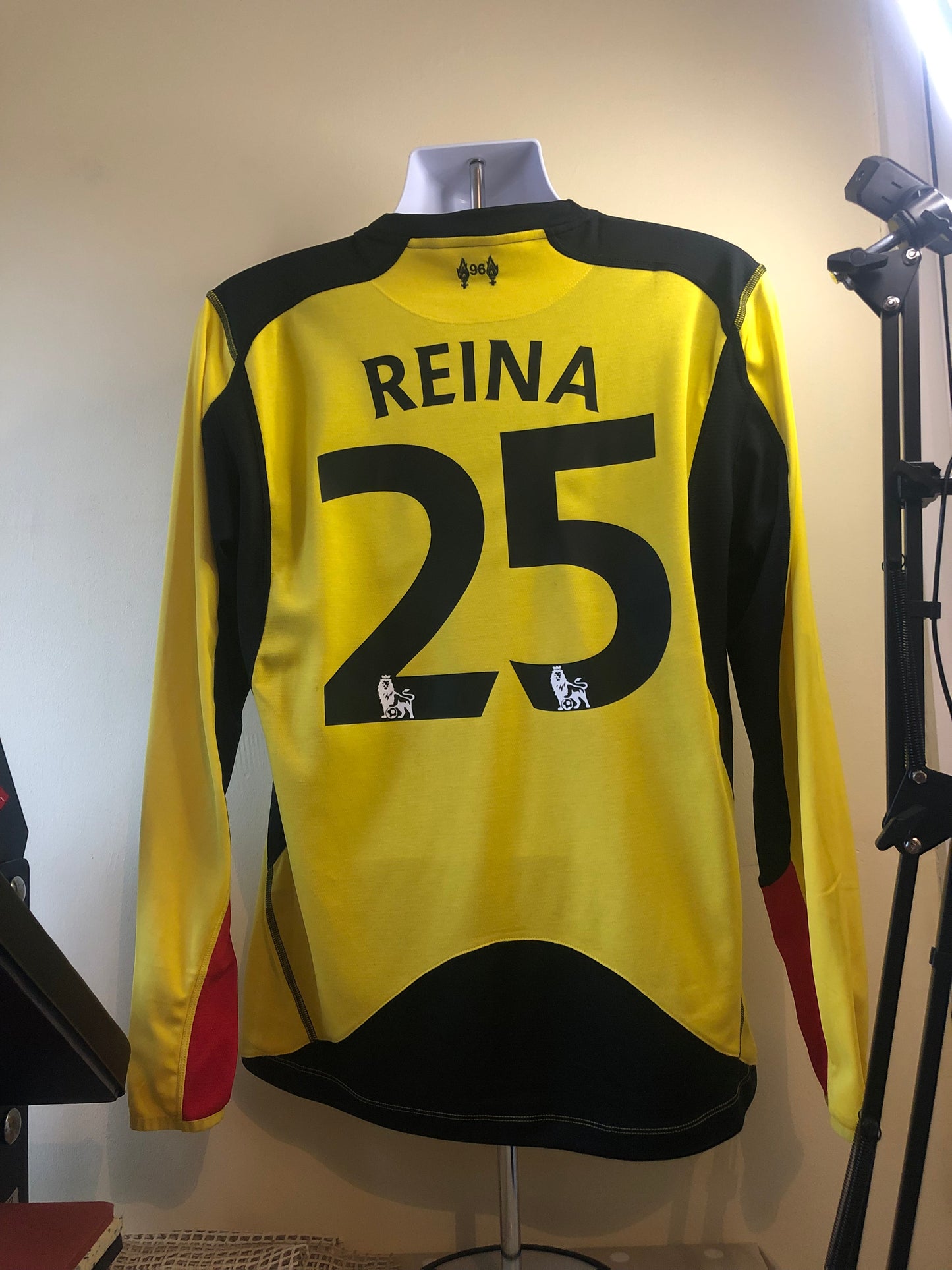 Retro Warrior Liverpool 2012/13 Goalkeeper Away Shirt Reina 25, 6/10