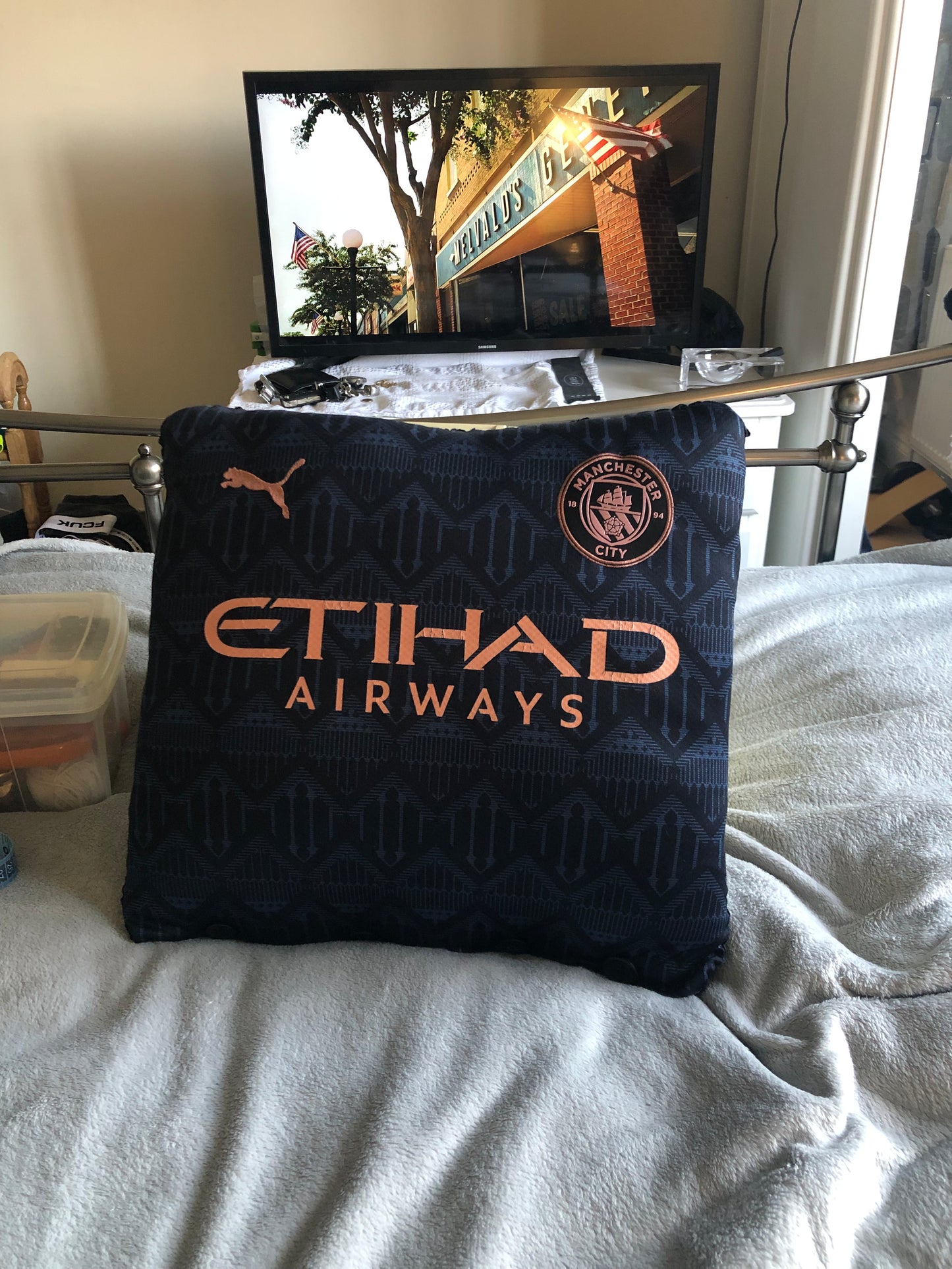 Vintage Retro Manchester City Cushion / Pillow cover