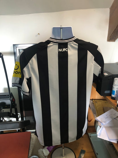 Newcastle United Modern/Retro Mashup Shirt Brown Ale 2023/24 Home Shirt