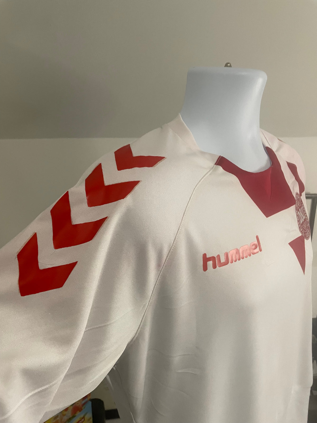 Hummel Denmark 2016/17 away shirt