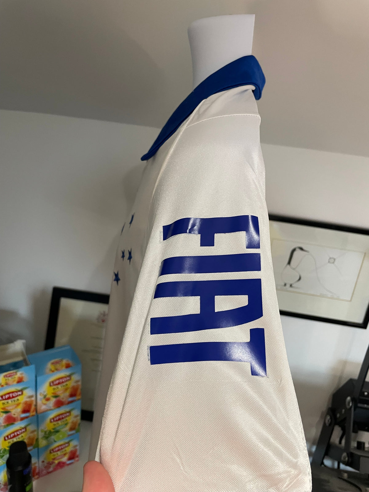Cruzero EC 2008 away shirt