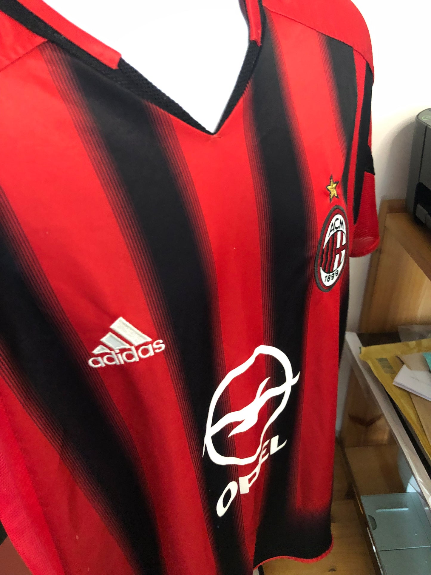 AC Milan 2004/05 Home Shirt, Kaka 22