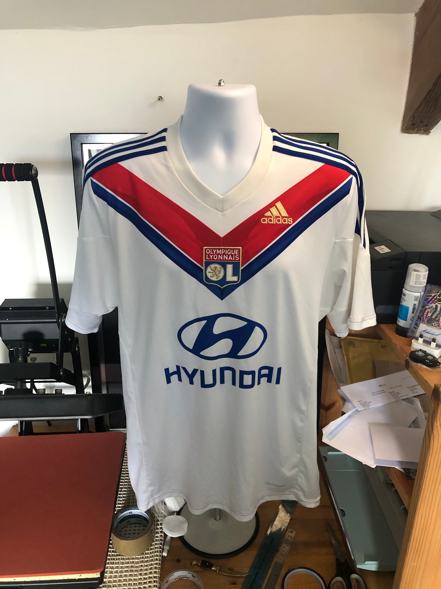 Lyon 2013/14 Home Shirt