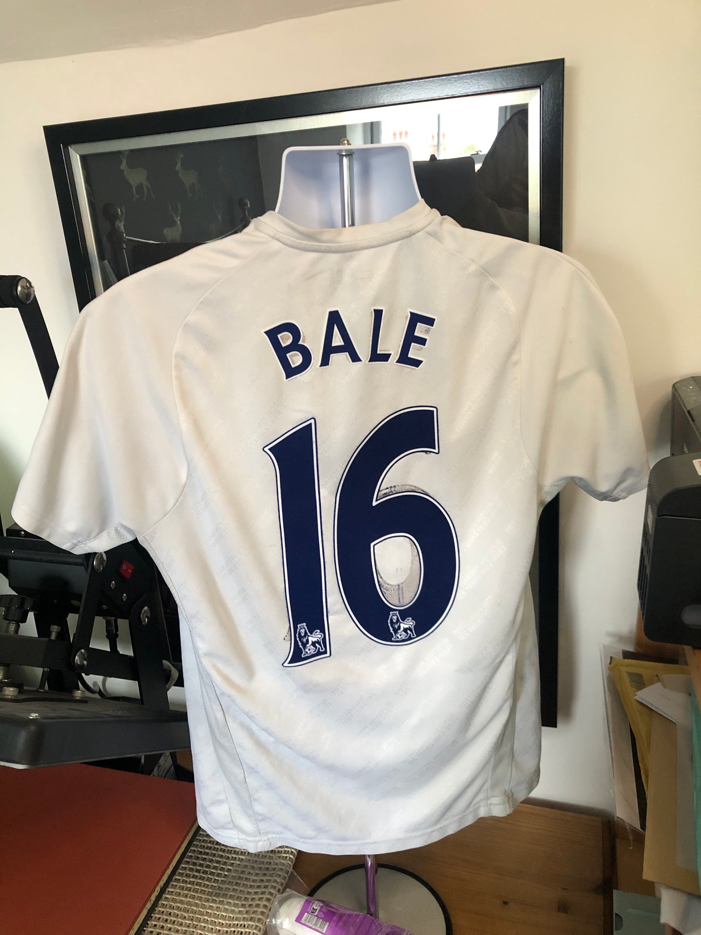 Tottenham Hotspur 2007/08 home shirt, Bale 16. 125 year anniversary shirt