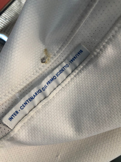 Inter Milan 2009/10 Away Shirt Balotelli 45