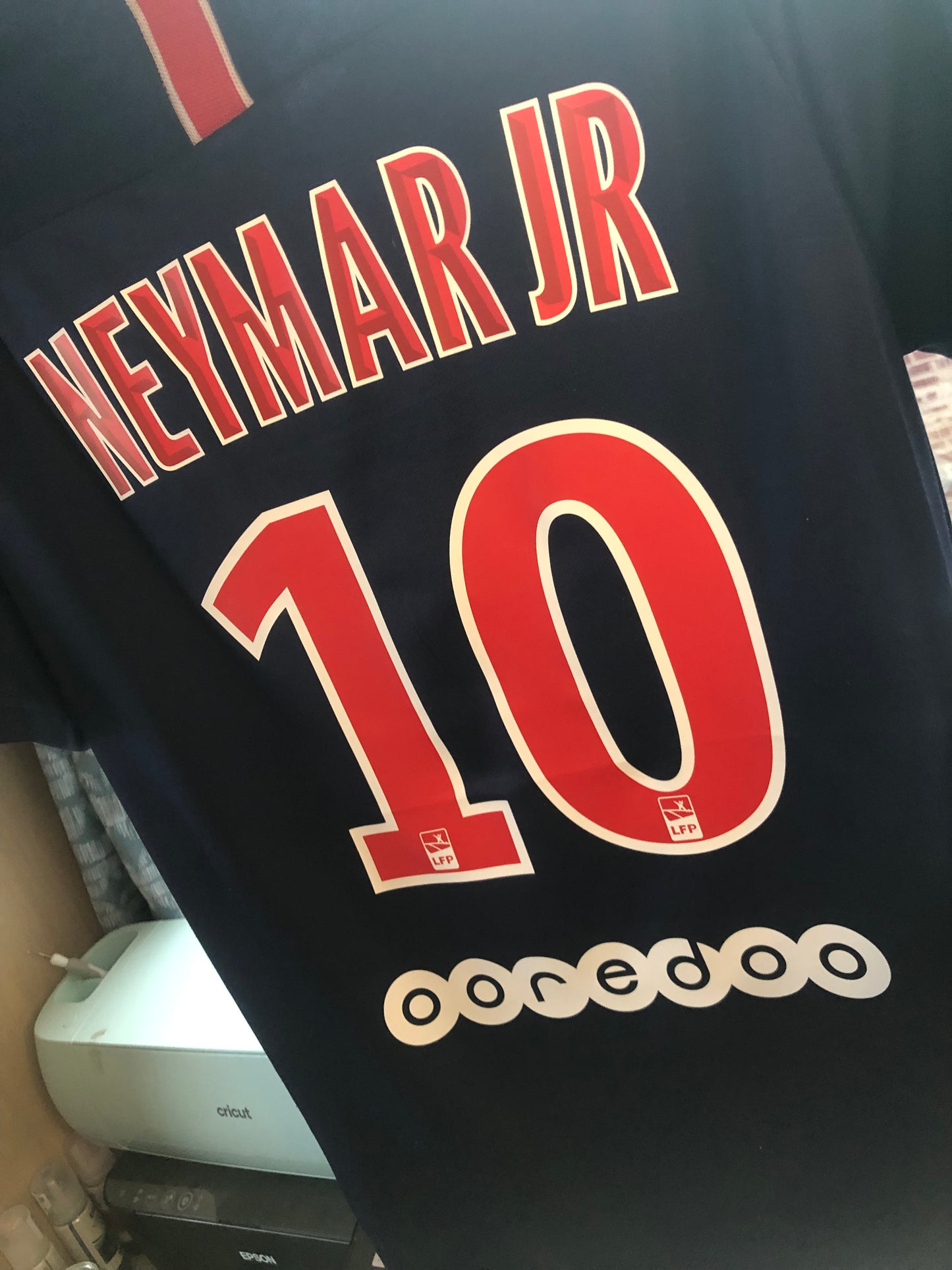Classic Nike PSG 2018/19 Home Shirt Neymar 10 8/10