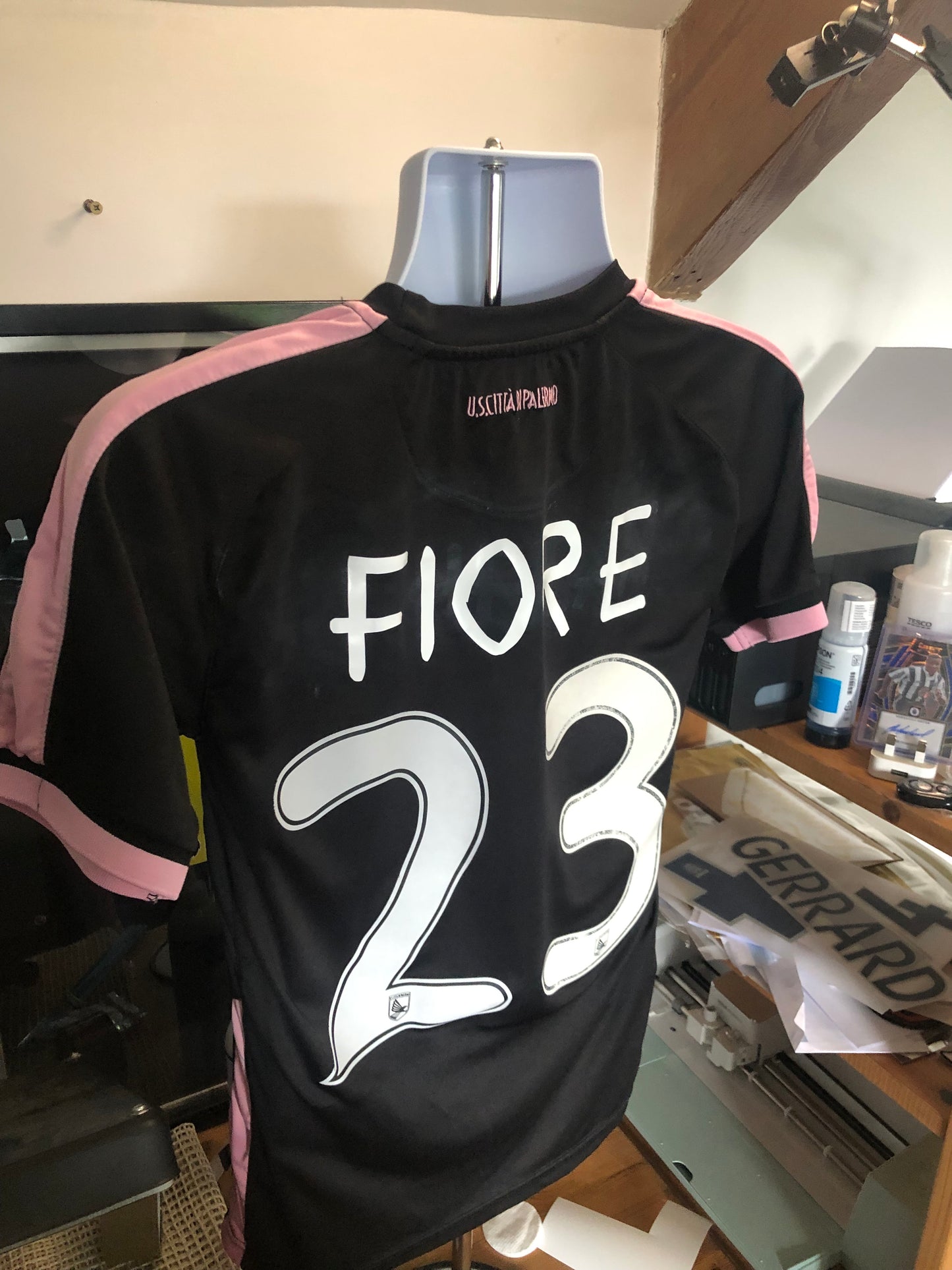 Palermo 2018/19 Away Shirt Fiore 23