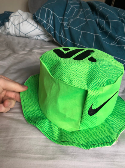 Retro Liverpool FC Reversible Bucket Hat