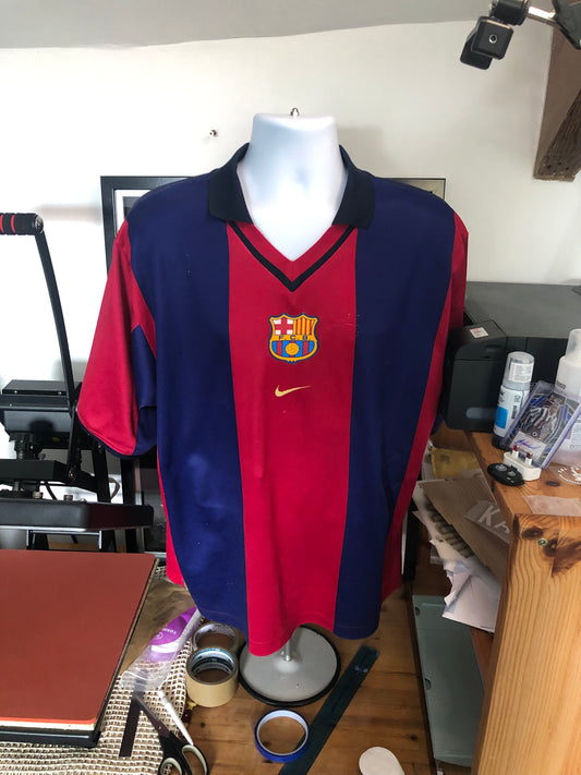 Barcelona 2000/02 Home Shirt Rivaldo 10
